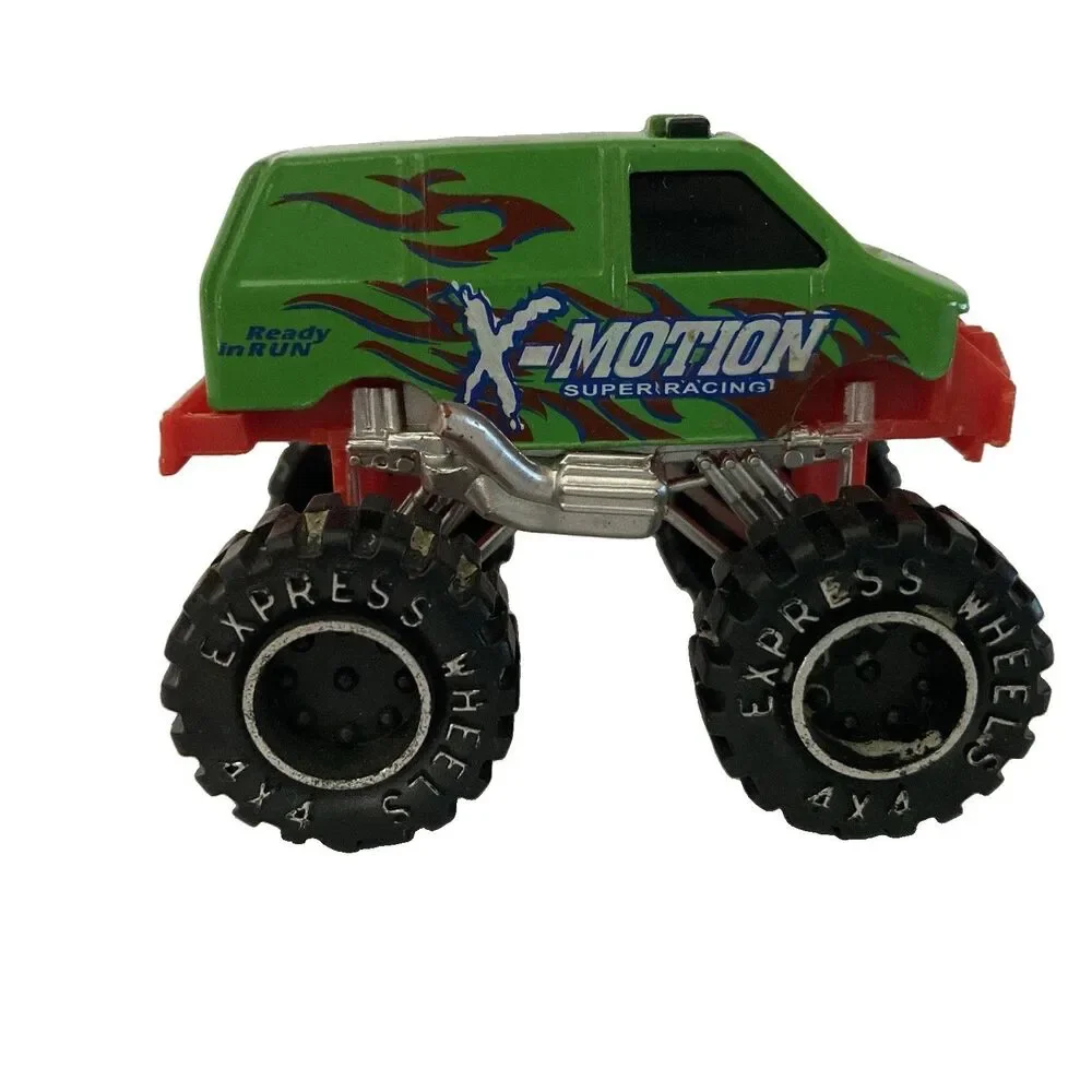 Greenbrier International Monster Truck Van X-Motion 1:64 Green/Red Big Wheels
